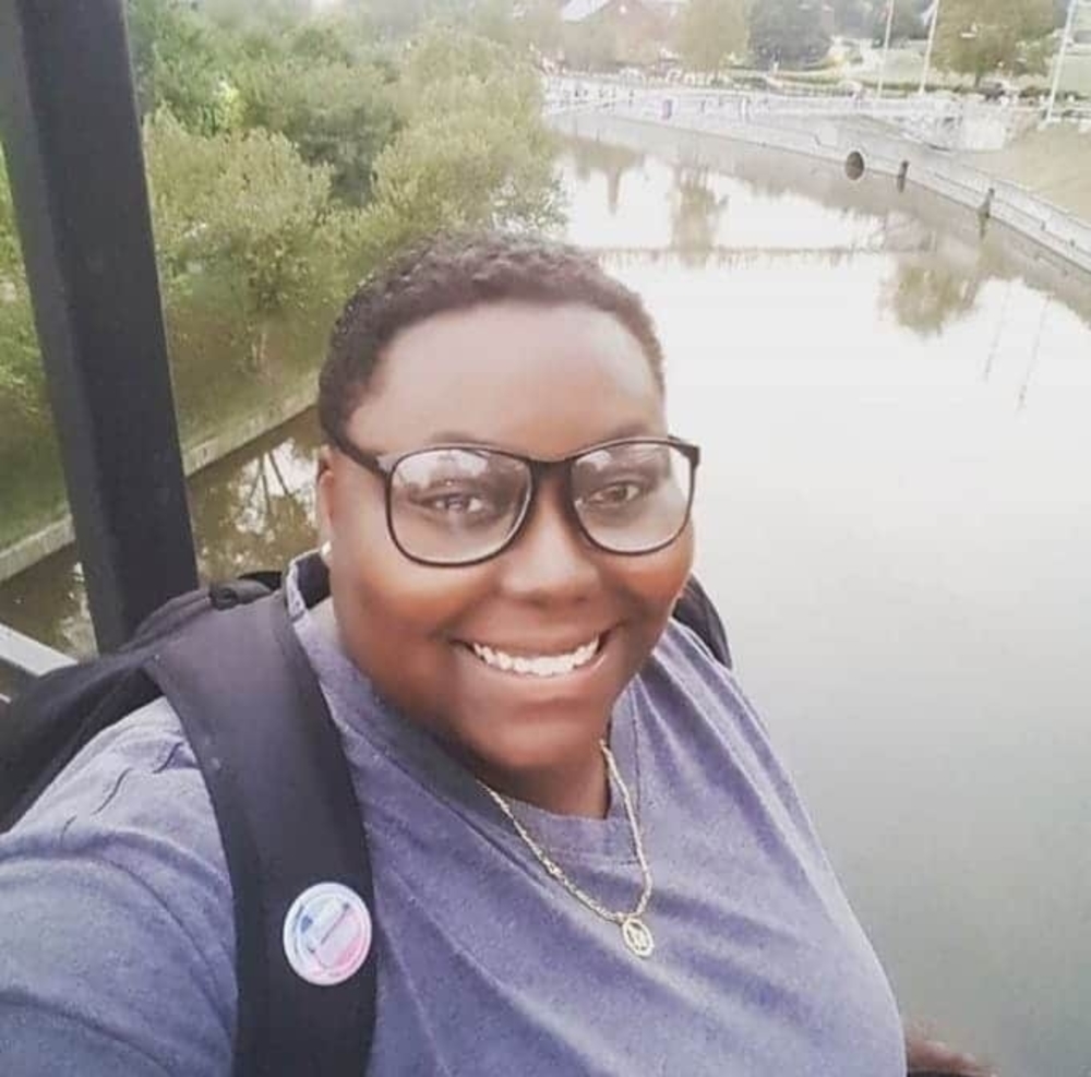 Meet your Posher, Tiffany